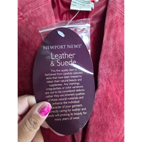 NWT Newport News Women Red 100% Leather Suede 2 Button Blazer Jacket size 14 - Picture 4 of 8